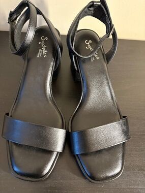 Black Seychelles Heeled Sandals Size 7 1/2